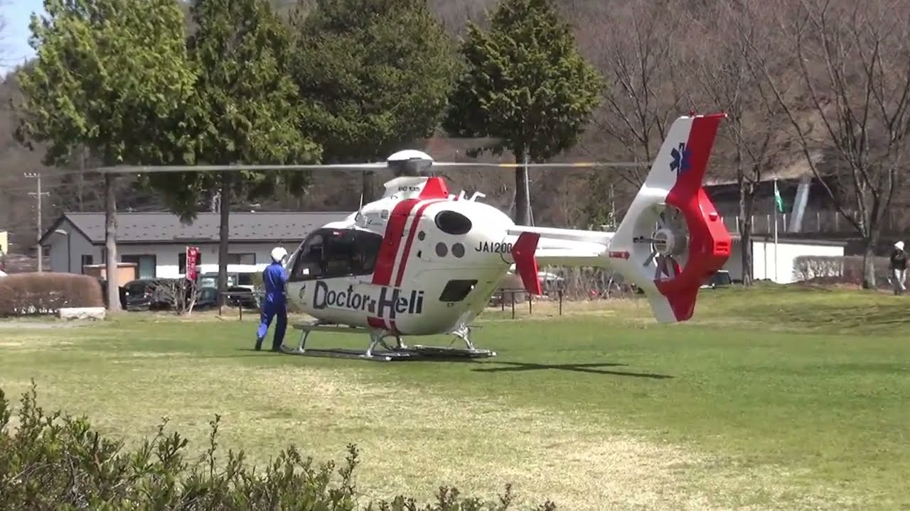 【長野県・奈良井宿】旅行中にドクターヘリに遭遇！公園に着陸