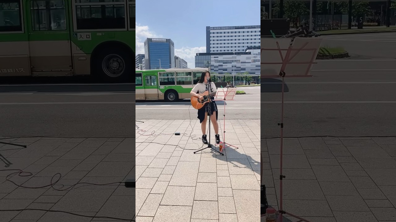 富山駅前路上ライブ「山本雪乃」さんです。ギター弾き語り女子です。JKです。以前よりずっと上手くなっておられました。 #shorts
