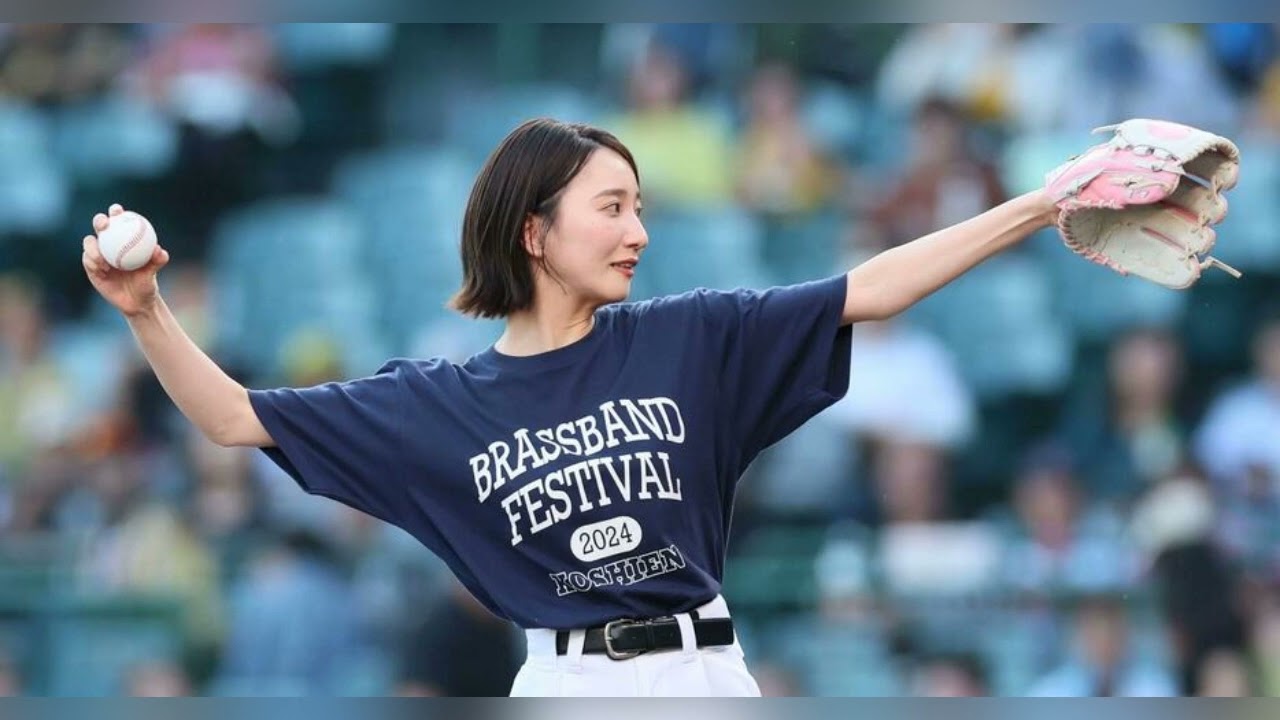 「ショーパン姿眩しい」甲子園〝申し子〟アナの美フォームに注目集まる「全国区で勝負出来るポテンシャル有る」「運動神経抜群やなぁ」
