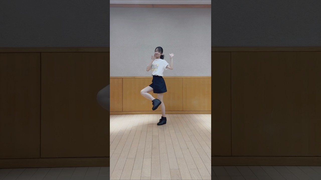 【踊ってみた】Red Velvet / Red Flavor #kpop #cover #redvelevet #redflavor #磯貝初奈