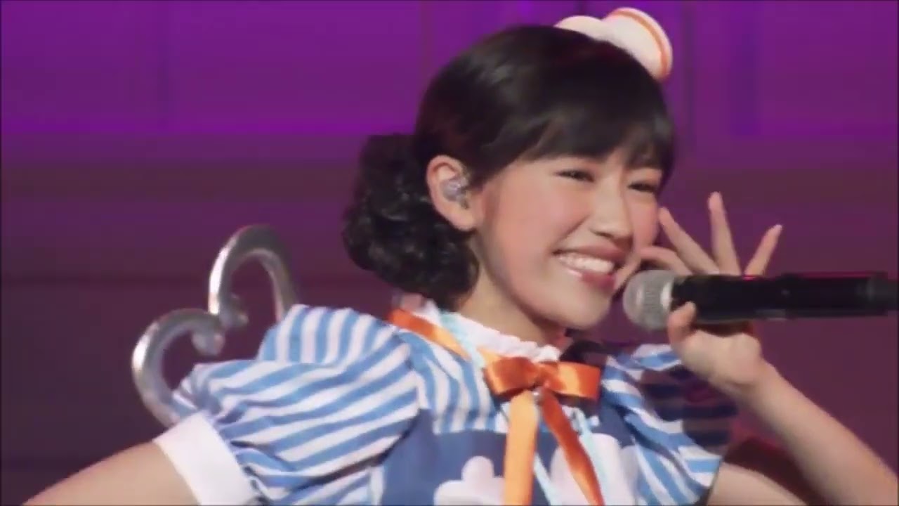 Watanabe Mayu - Mayuyuroid LIVE | 渡辺麻友　「マユユロイド」