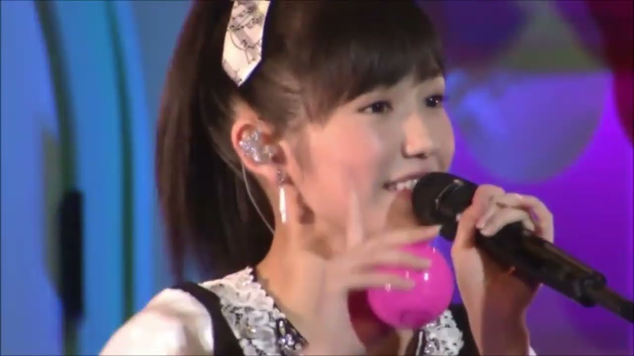Mayu Watanabe - KOYUBI NO HOHOEMI LIVE |  渡辺麻友 「小指の微笑み」