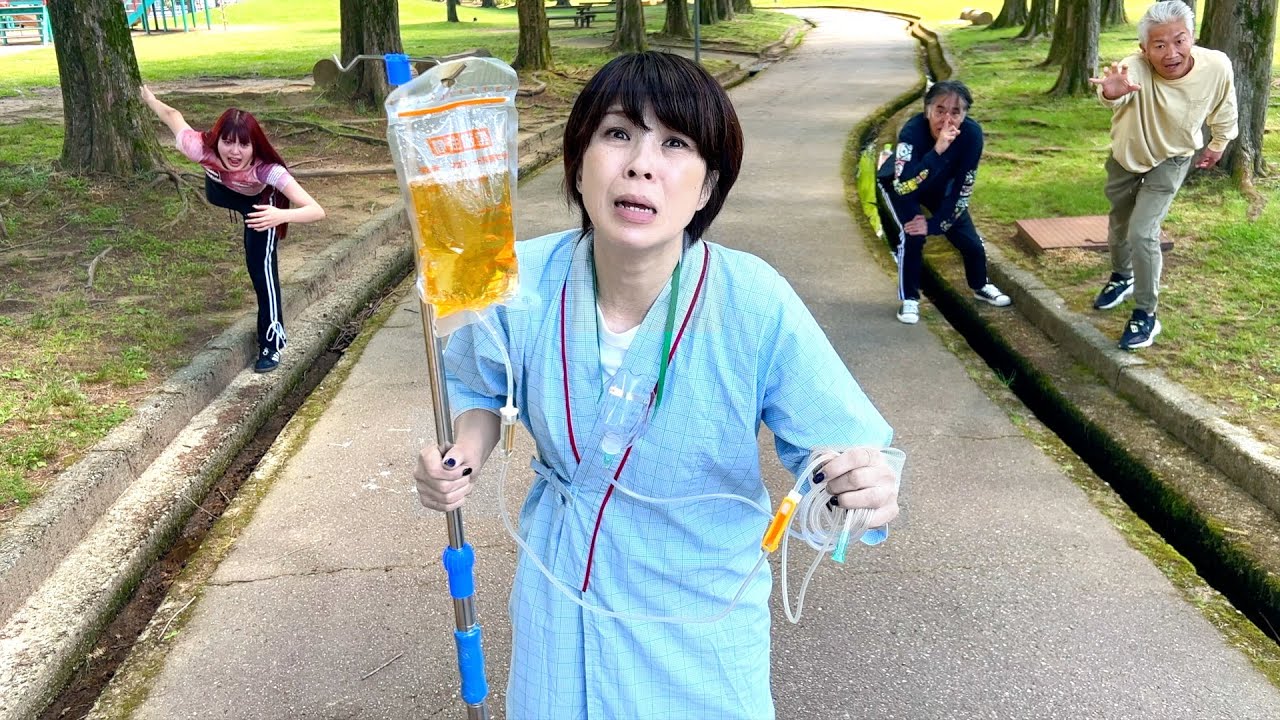 母親が手術の日に病院を脱走した。余命宣告を受けた ステージ4…家族で探しています