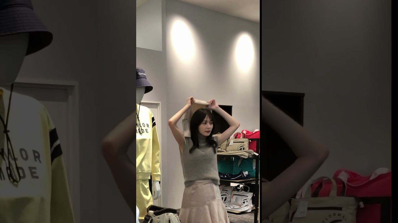 お気に入りの帽子を見つけてニコニコの沖田愛加💘#ゴルフファッション#テーラーメイド#セントフォースゴルフクラブ#沖田愛加 #ゴルフ#ゴルフ女子#golf