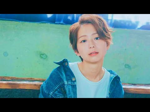 「めざまし8」小室瑛莉子アナがグラビア登場　ショートヘア映えるマニッシュなスタイリングに挑戦