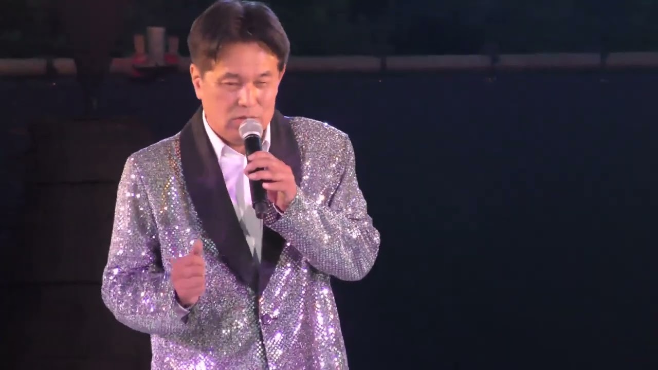 @２０２４年９月２９日@五十嵐隼人@愛は蜃気楼＠絆ステージ@地元歌手の皆さんその１@第７７回秦野たばこ祭@市立本町小学校校庭