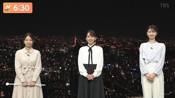 1 (17)