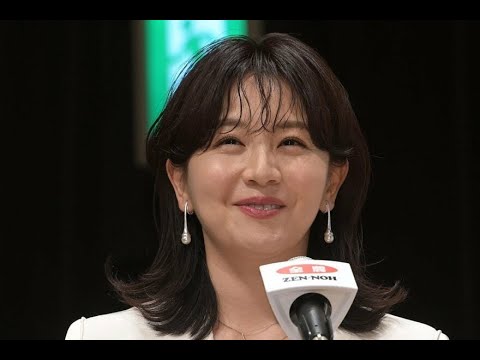 大橋末歩“隠れトランプ”の微妙な行動を目撃「写真を撮ってもらう瞬間だけバッジを胸に…」