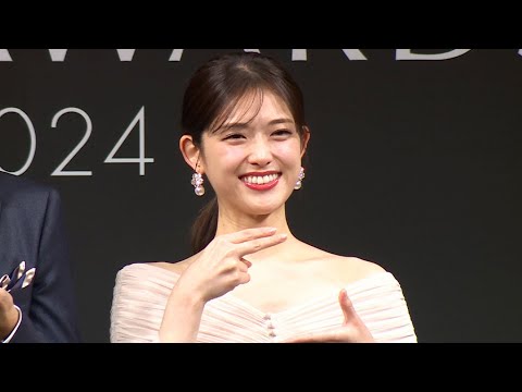松村沙友理、ラーメンに夢中で「話し掛けないで（笑）」　今年の漢字は「愛」、2025年も「かわいく」　「Takumen Ramen Awards 2024」授賞式（山里亮太 松村沙友理 SUSURU）