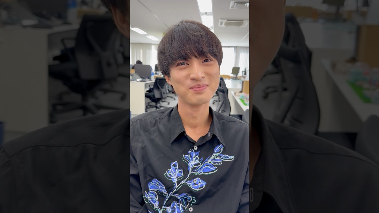 たまにはくだらないことでも...#青山新　#女がつらい #読唇術 #演歌第七世代 #くだらない日常会話 #オフィスにやってきた青山新 #shorts