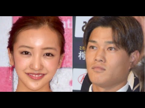 B1- 板野友美&高橋奎二“豪華”披露宴を開催 お互いの“夢”掲げ「切磋琢磨し向上していくこと」