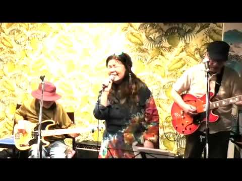 『純愛』岡本ノブキ(cover) 　まつしまやすえ(歌)  鷲尾"ワッシー”悠持郎(ギター)   Nack.J(ベース)