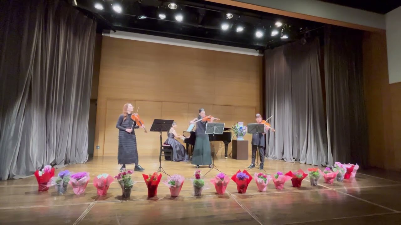 中村美音ヴァイオリン教室　第8回　発表会　講師演奏
