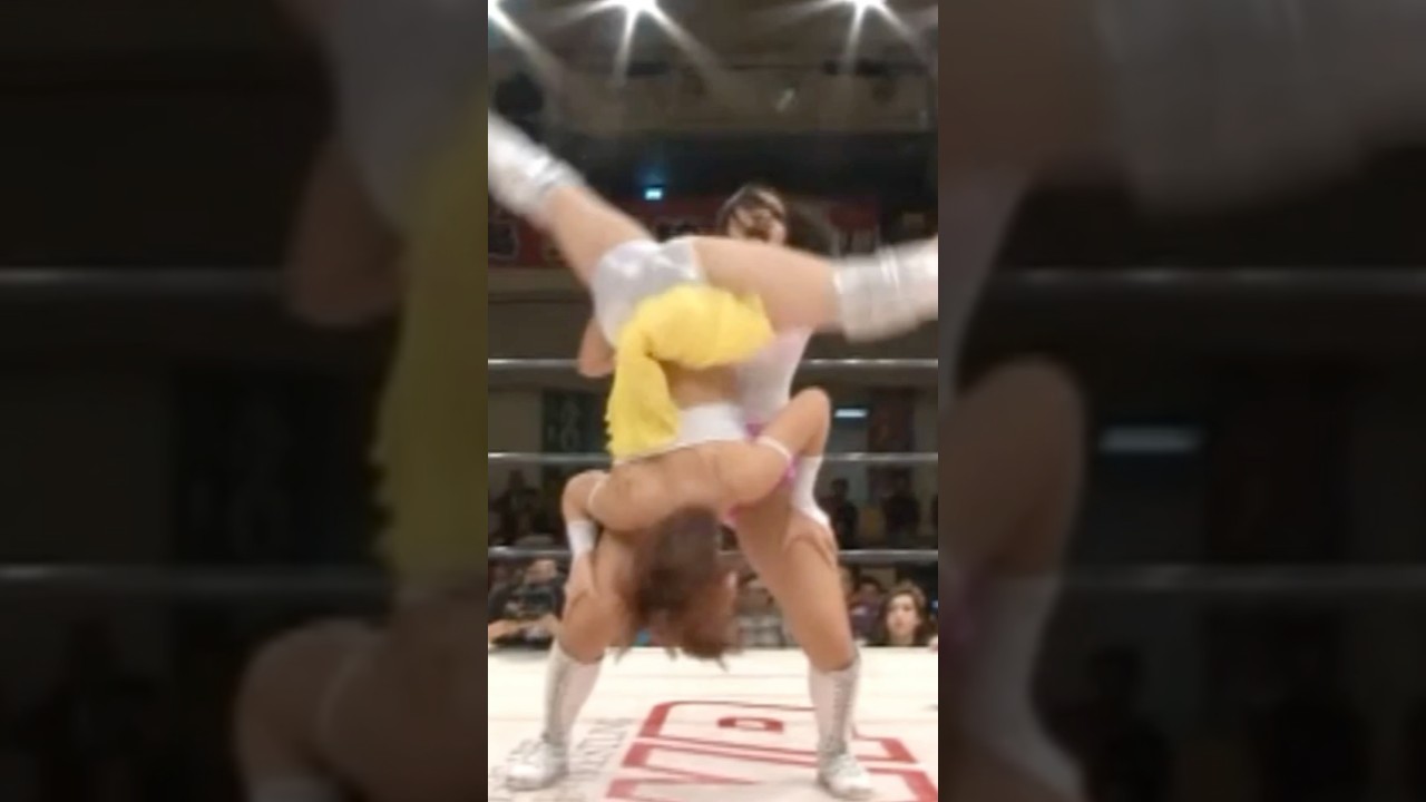 【女子プロレス】アクロバティックな動きからドロップキック【万喜なつみ】【木村花】【JWP】【PURE-J】【PURE DREAM 2016】#玉川ボール #shorts