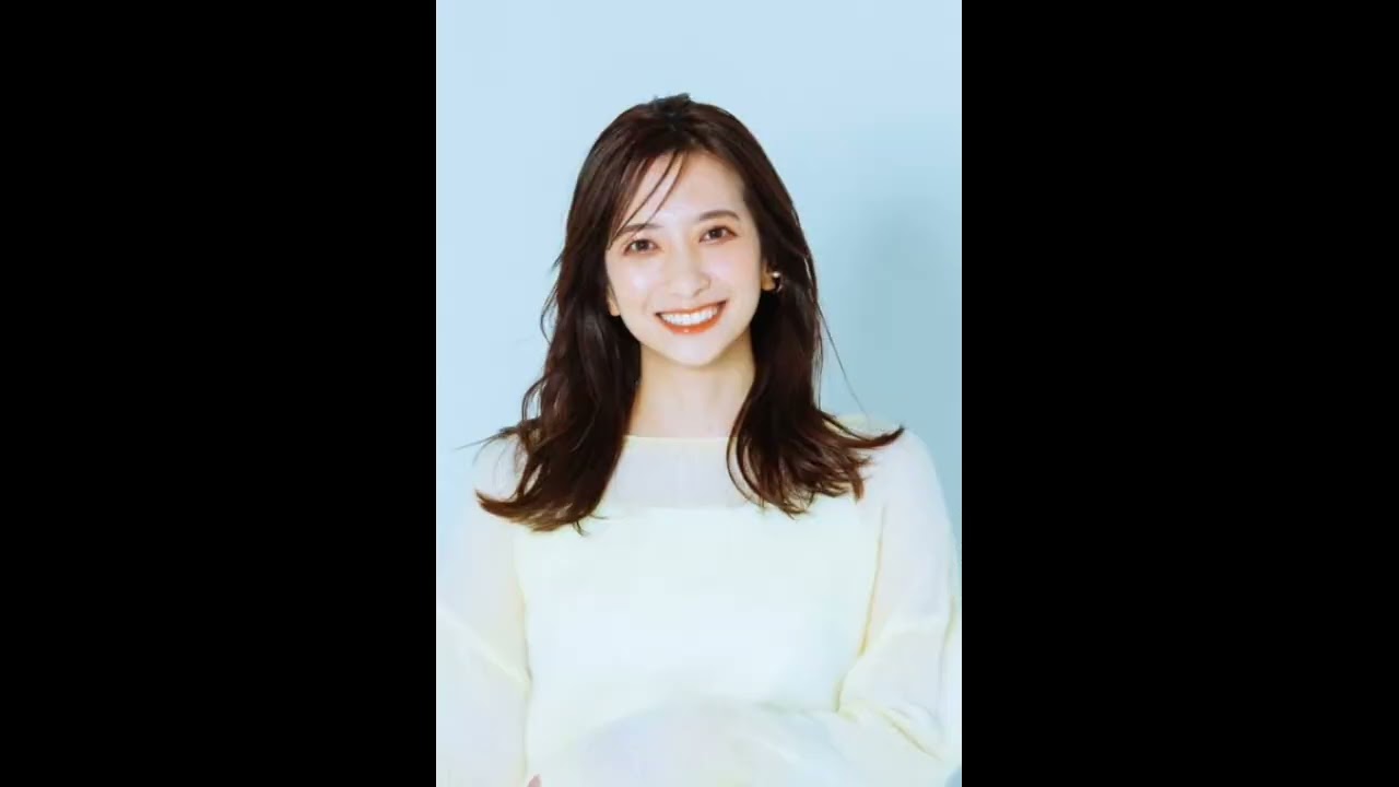 笹崎里菜アナ、モコモコニット姿で笑顔　悩みごとをつづり「でもすぐ悩んでることも忘れて…」