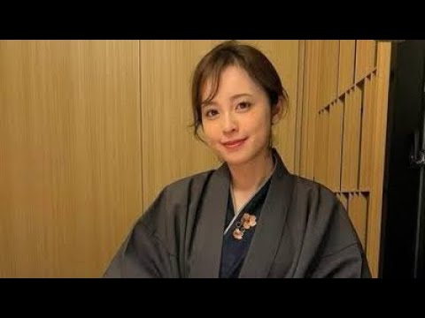 久慈暁子　豪華食事、露天風呂…箱根の温泉満喫S公開に「和服美人」「かわいい…まさしく透き通る美」27コメント27件