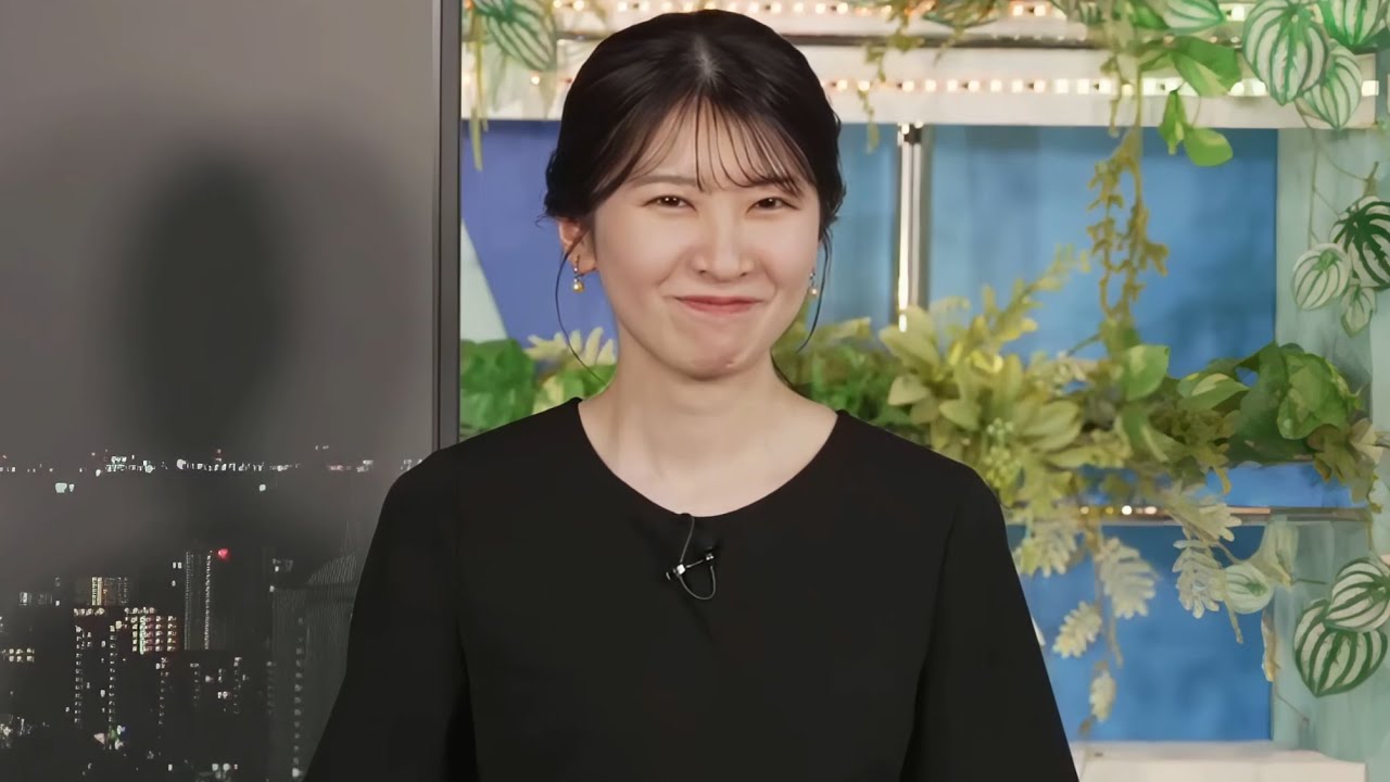 25.02.22 イブニング ゆいちゃん 衣装紹介 #駒木結衣 🐨 (4K60fpsアップコン)