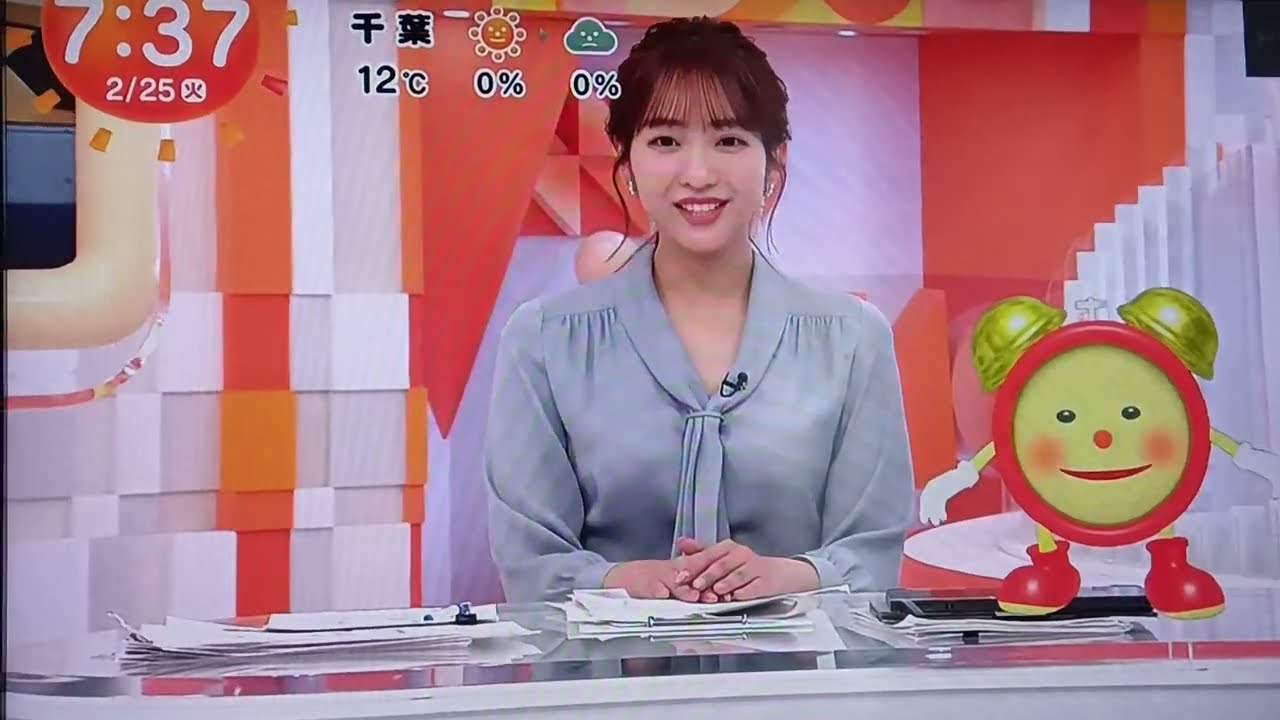 【フジ藤本万梨乃】ダイナミックに仰け反る‼️素晴らしいラインを出す原田葵アナ✨