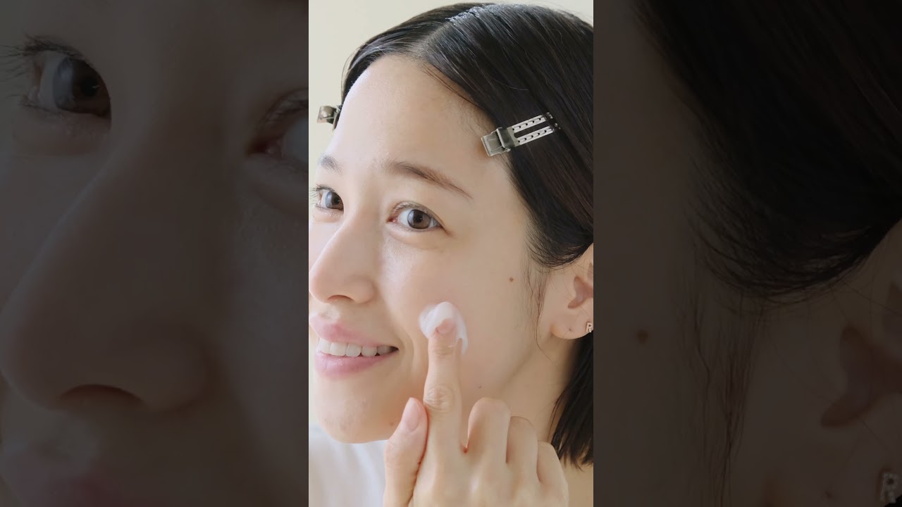 【フリーアナウンサーの鷲見玲奈さんも体験】1品でシワ改善・美白・肌あれケアを叶える「薬用オールインワンゲル」