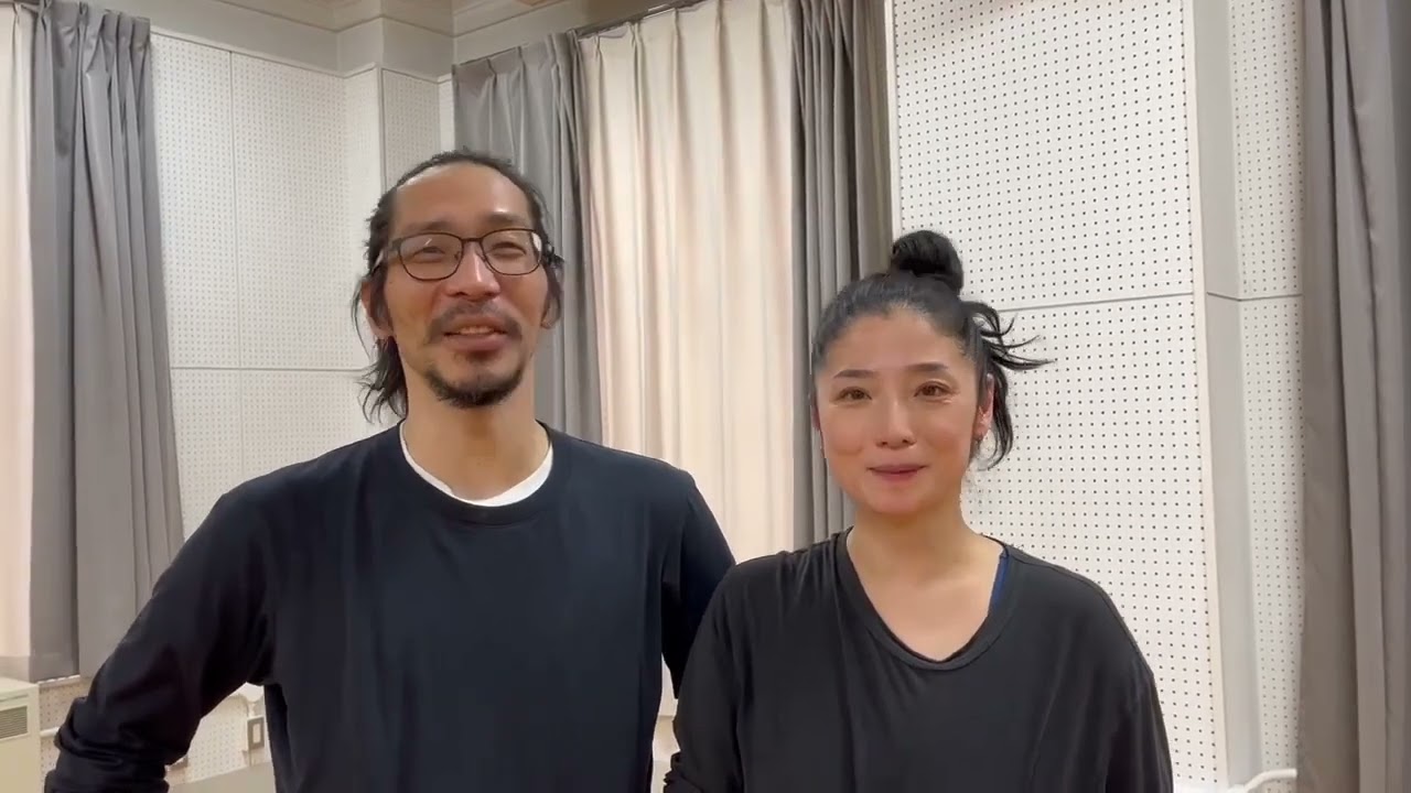 合田有紀、野村香子 ご挨拶 結成33周年記念公演『クロニクル Monochrome Circus』