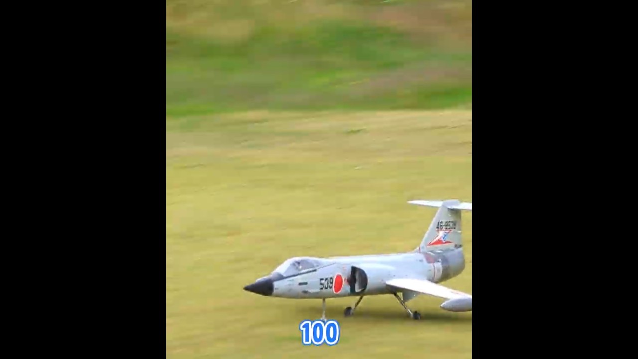 離陸する三菱 F-104J #ラジコン飛行機