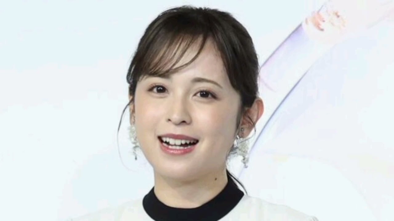 元フジ久慈暁子アナ白シャツお花見ショット「可愛い」「綺麗です」夫は人気バスケ選手