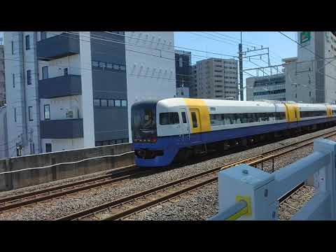 【復活の255系しおさい号】総武線下総中山駅を通過する255系総武快速線臨時特急しおさい81号銚子行き