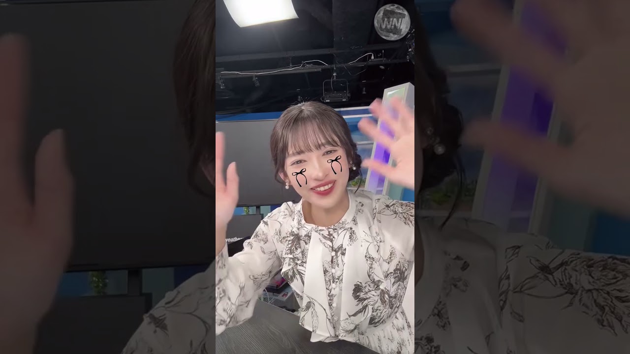 25.05.10 23:07～ TikTok LIVE ティックトックライブ #山岸愛梨 🍙 左右反転
