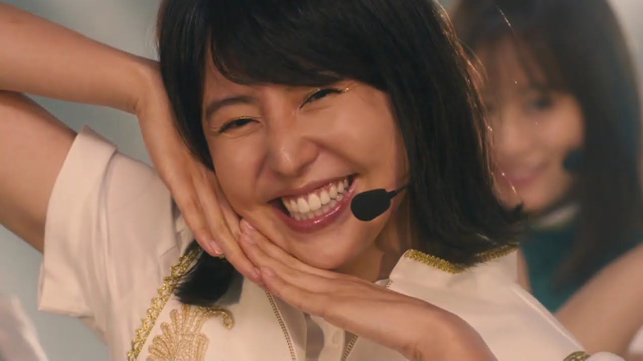 香港ロマンス - コンフィデンスマンJP 映画第1作・ロマンス編  Cast: 長澤まさみ, 東出昌大, 小日向文世, 生瀬勝久, 織田梨沙, 前田敦子, 佐津川愛美
