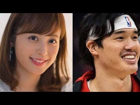 久慈暁子アナ、夫・渡邊雄太選手との密着ショット披露「お似合いの2人」「ラブラブ」と反響