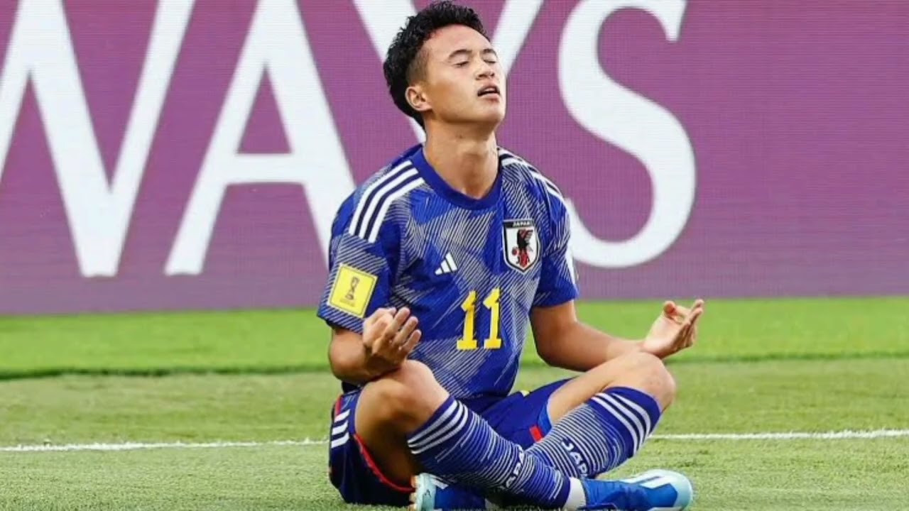 日本のオリーセ”になれる逸材？　フライブルクへ向かう鈴木唯人はブンデスで結果を残せるか「バイエルンのオリーセ同様に目覚ましい活躍を」