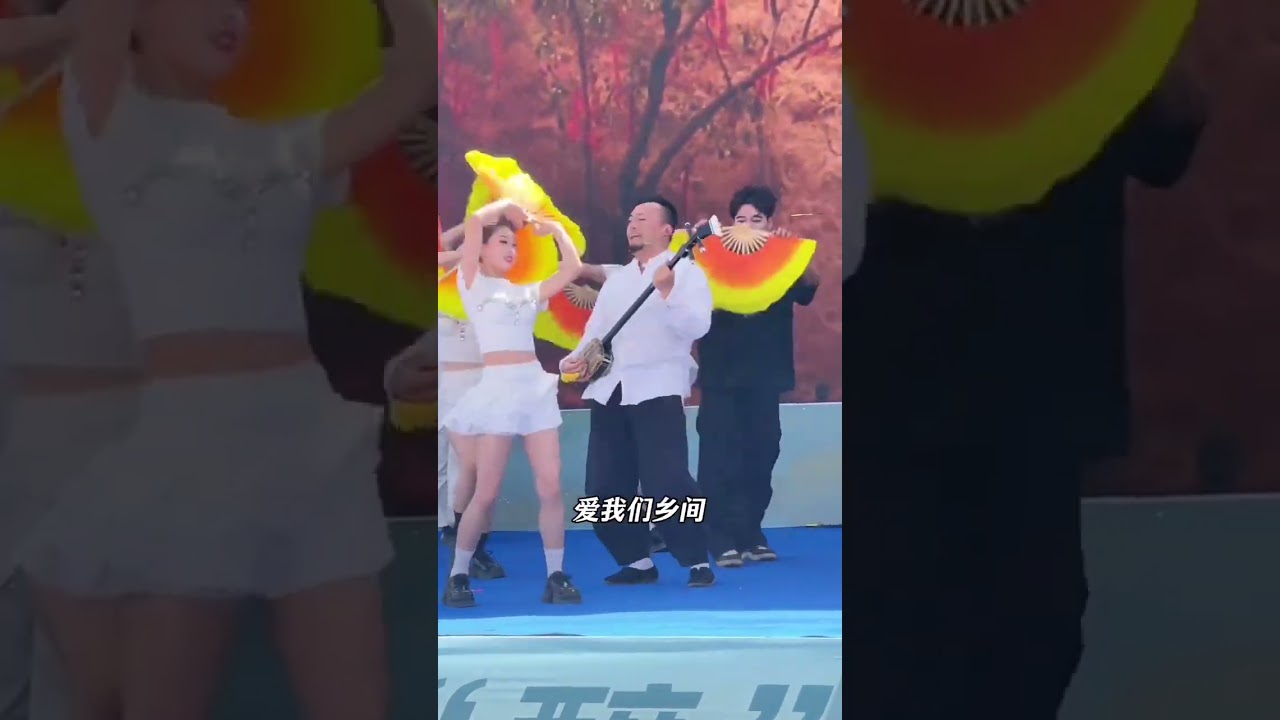 贰强陕北说书《爱青山爱绿水》火爆全网 初听:什么破歌，再听:边唱边跟着节奏摇摆陕北之声陕北民歌 陕北说书 @守艺人-贰强