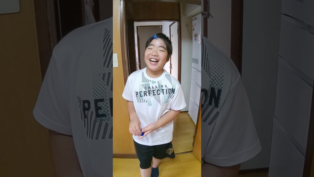 わらうともあき