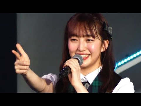 元HKT48田島芽瑠、胸元大胆露出の赤ワンピ水着＆パイナップルサウナ帽「美しさにありがとう」