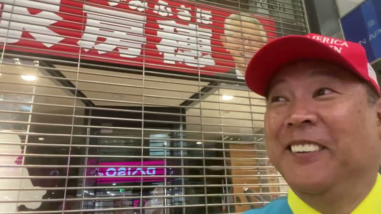 泉房穂ちゃんの事務所前より（笑）