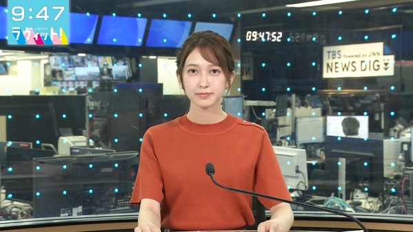 1 (8)