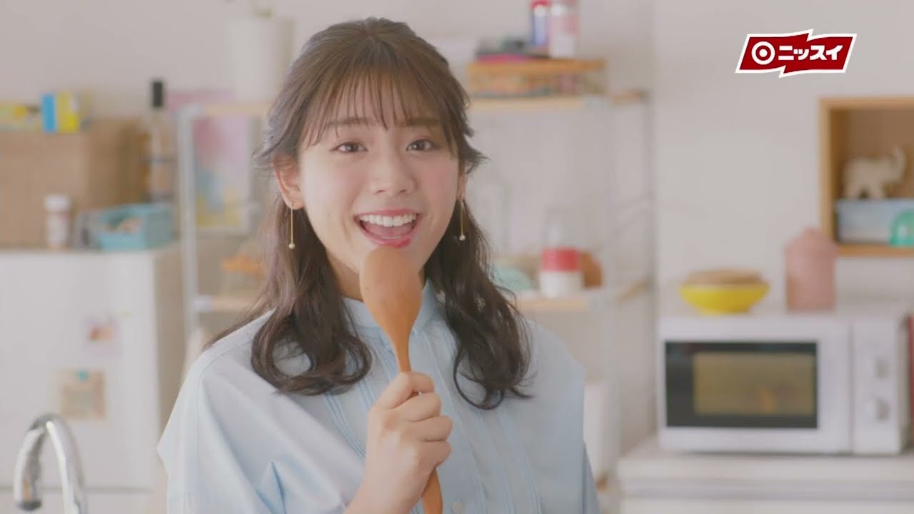 【貴島明日香】  ニッスイ もち麦おにぎり 「朝食レポーター」編 TVCM