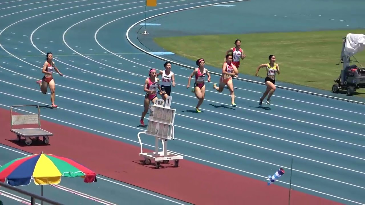 20250816122811スターナイトチャレンジin小林BD女子200m決4組 清水 唯衣2(宮崎商高)26"50
