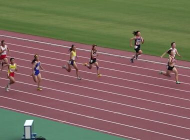 20250830124627U16宮崎県陸上大会2年女子100ｍ予選3組 羽嶋 笹七（2） WAVE宮崎 宮　崎 13.05 +1.3