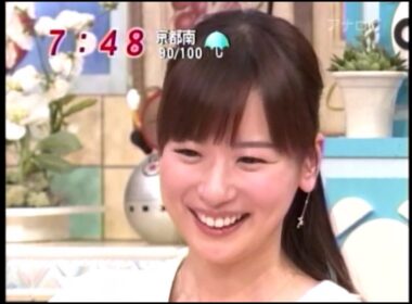 皆藤愛子　急に顔アップになってびっくり