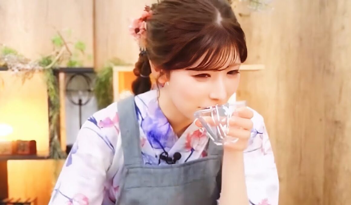 トマト吐き出しそうになる小林李衣奈さん