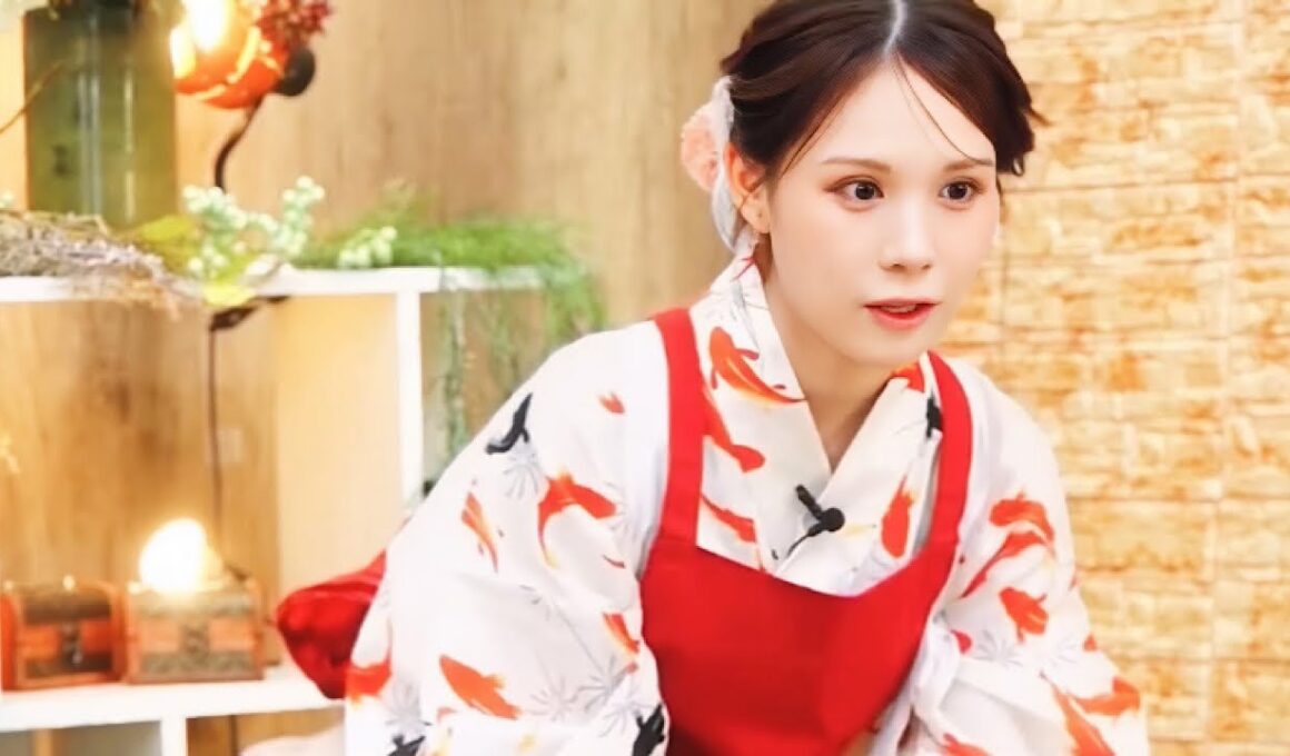 クイズを出しながら楽しそうに料理をする戸北美月さんがかわいい
