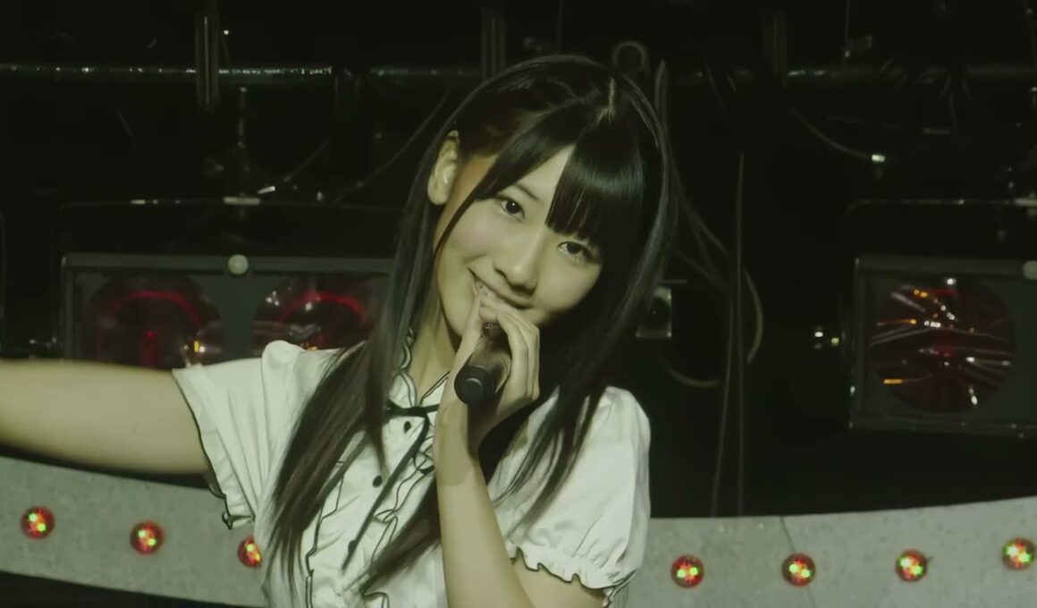 AKB48 ある秋の日のこと フレンチ・キス French Kiss RH2011