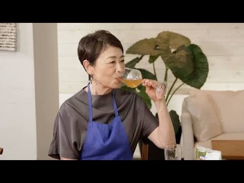 安藤優子がいまでも思い出す少女時代の“弁当”エピソードに和田明日香「泣きそうです」＜和田明日香とゆる宅飲み＞