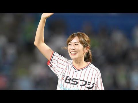 「超絶美女すぎる」神宮降臨の元ＮＨＫ美人アナ「フリーになってから１番の緊張感」白のショーパン＆ポニテ姿のオフショットに反響「鍛えた良いお足」「フォーム美しい」