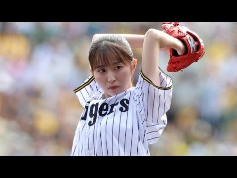 🎉阪神甲子園で佐藤佳奈アナが豪快始球式⚡ポニテ＆脚跳ね上げフォームにファン大興奮💖「さかなちゃん最高！」