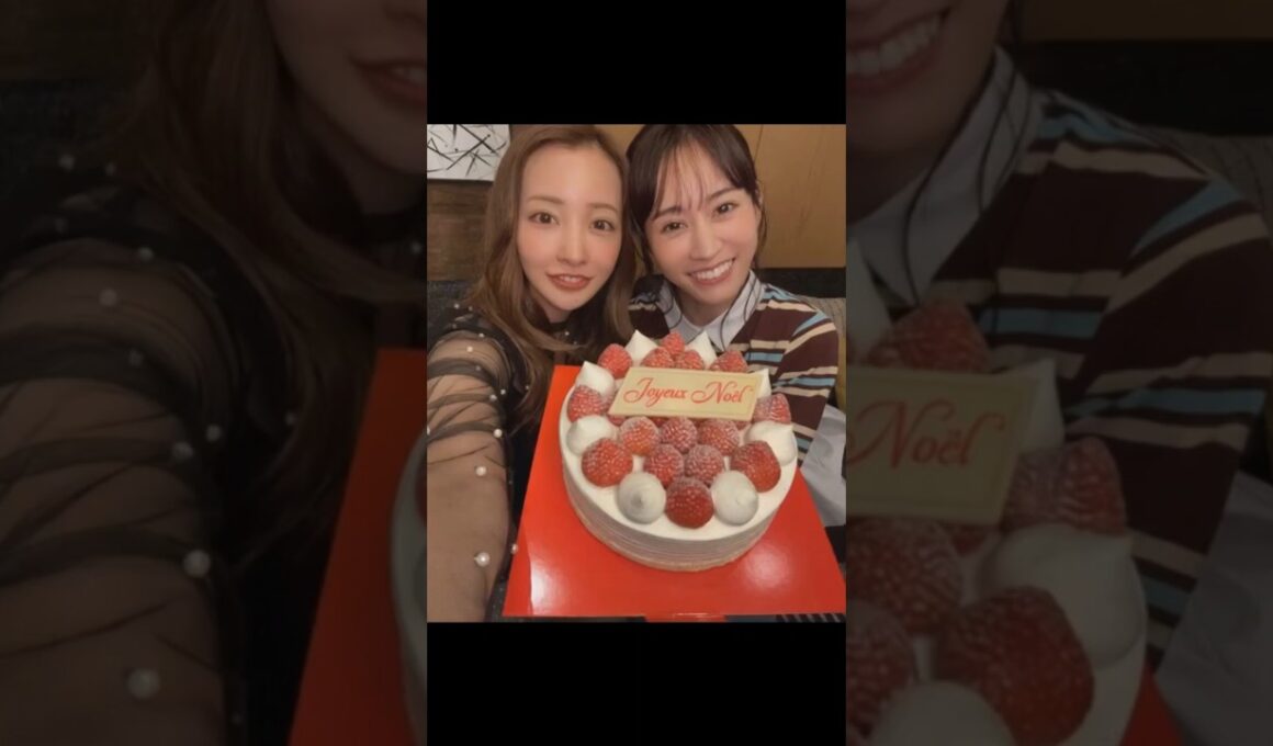 元AKB48 板野友美 前田敦子 なんとなんと12月22日にホテルニューオータニで『敦友20年目もやっぱり一緒 Christmas Premium Night』開催する事になりました🎄