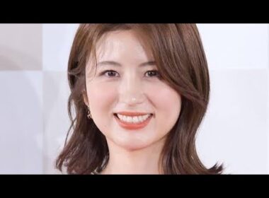 ＜宇賀なつみ＞サウナの女神と入浴ショット　アイスランドで温泉とサウナ満喫