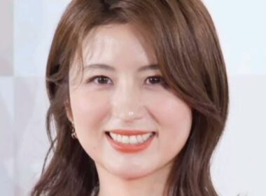 ＜宇賀なつみ＞サウナの女神と入浴ショット　アイスランドで温泉とサウナ満喫