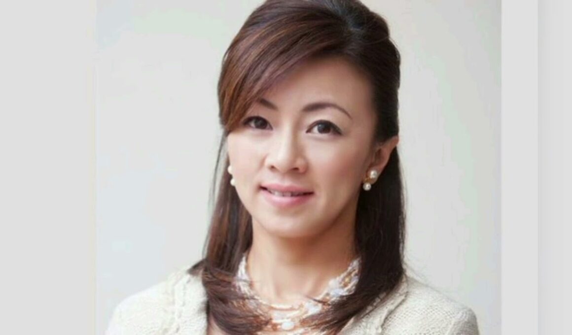 “元祖アイドルアナ”永井美奈子、“還暦美貌”を披露もSNS微妙な反応「場末のスナックのママみたい」